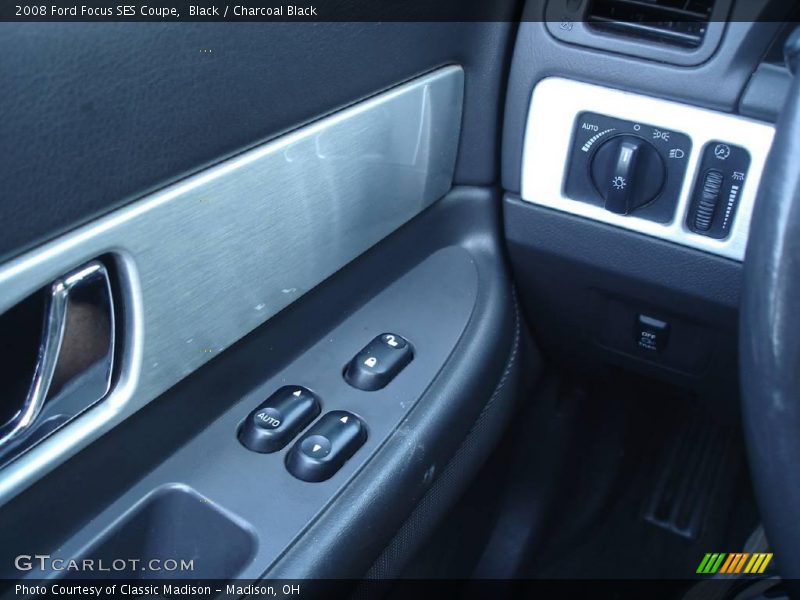 Black / Charcoal Black 2008 Ford Focus SES Coupe