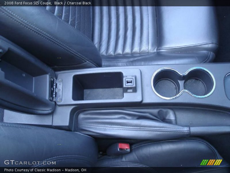 Black / Charcoal Black 2008 Ford Focus SES Coupe