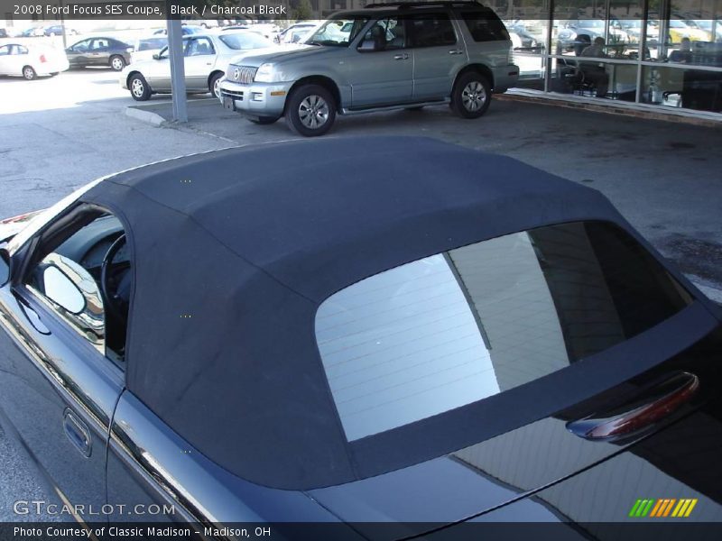 Black / Charcoal Black 2008 Ford Focus SES Coupe