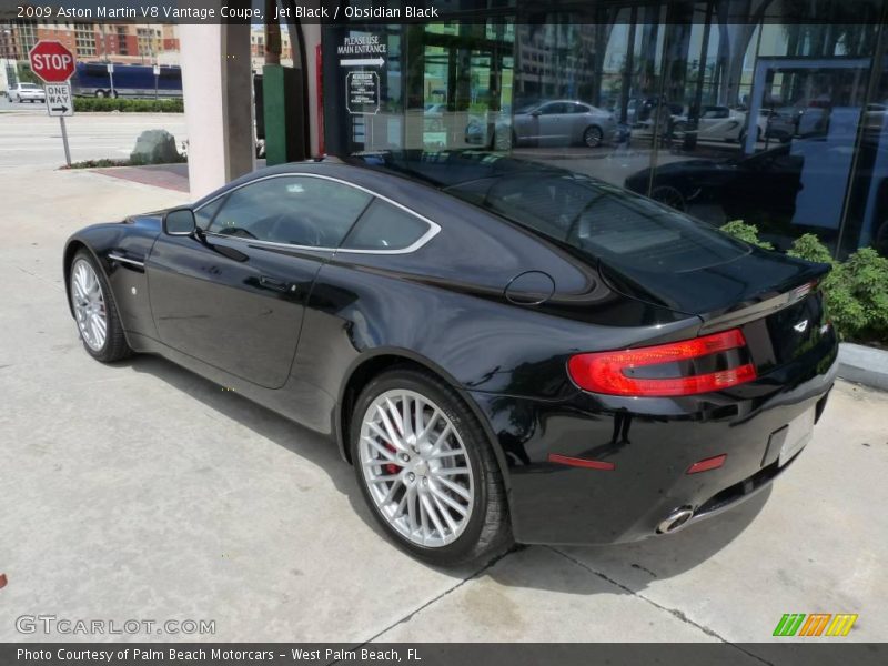 Jet Black / Obsidian Black 2009 Aston Martin V8 Vantage Coupe
