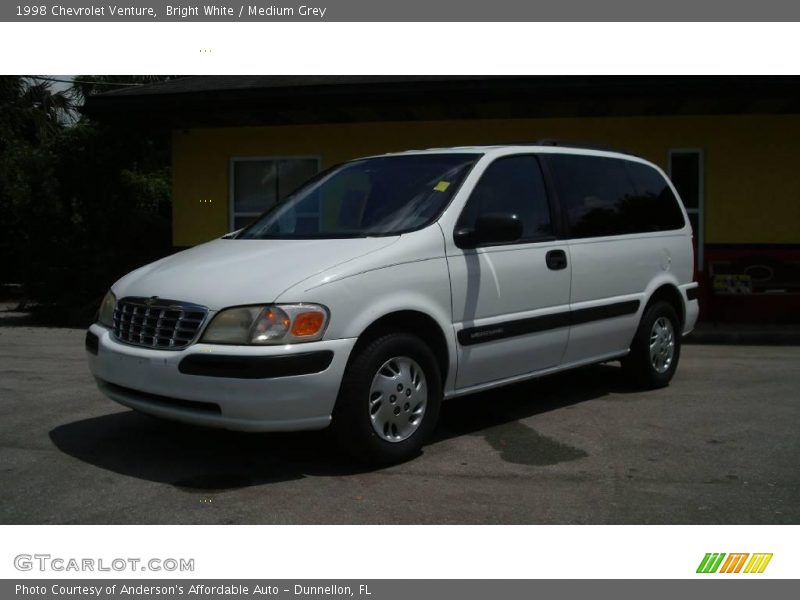 Bright White / Medium Grey 1998 Chevrolet Venture