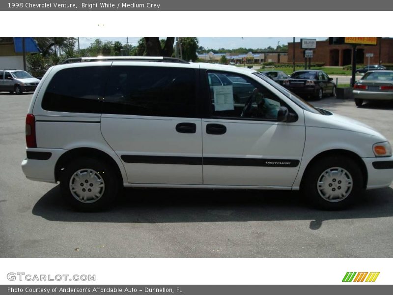 Bright White / Medium Grey 1998 Chevrolet Venture