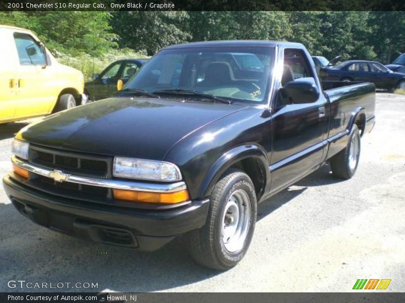 Onyx Black / Graphite 2001 Chevrolet S10 Regular Cab