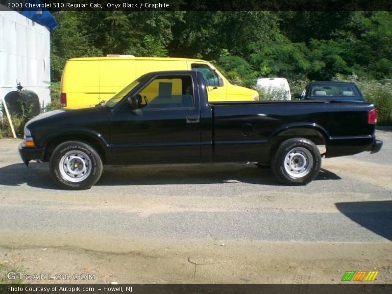 Onyx Black / Graphite 2001 Chevrolet S10 Regular Cab