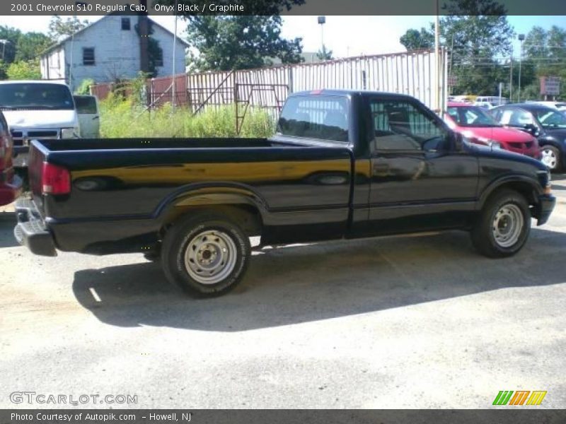 Onyx Black / Graphite 2001 Chevrolet S10 Regular Cab