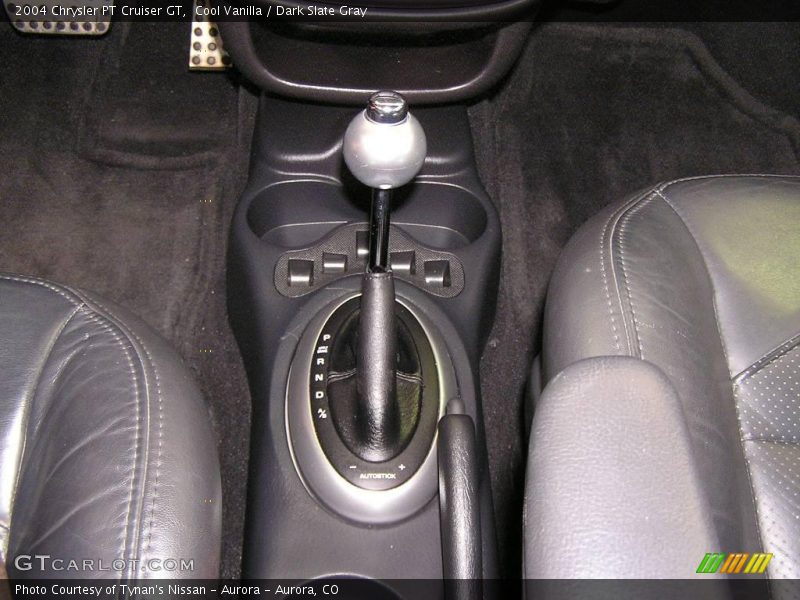 Cool Vanilla / Dark Slate Gray 2004 Chrysler PT Cruiser GT