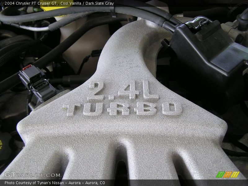 Cool Vanilla / Dark Slate Gray 2004 Chrysler PT Cruiser GT