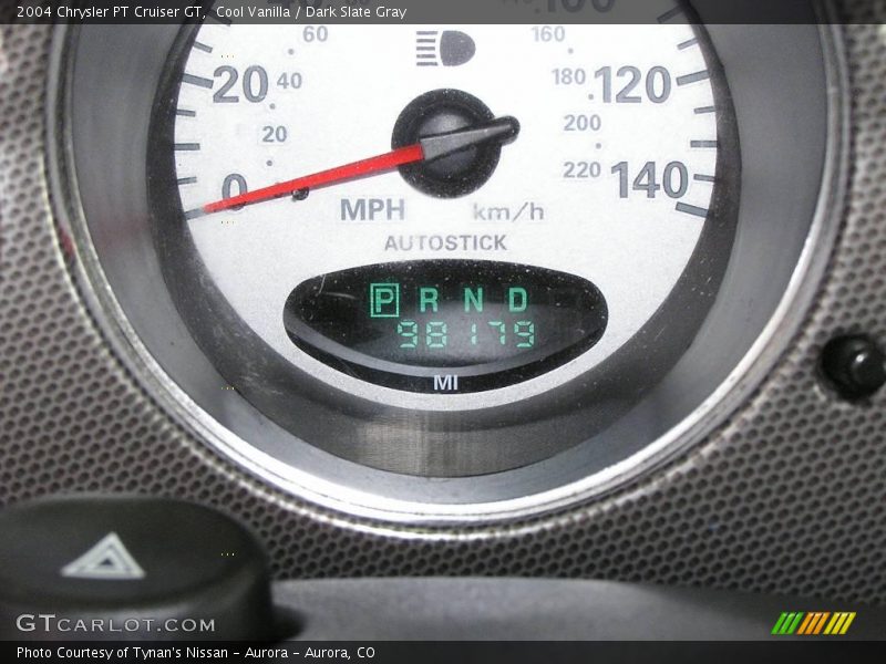 Cool Vanilla / Dark Slate Gray 2004 Chrysler PT Cruiser GT