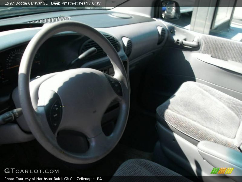 Deep Amethyst Pearl / Gray 1997 Dodge Caravan SE