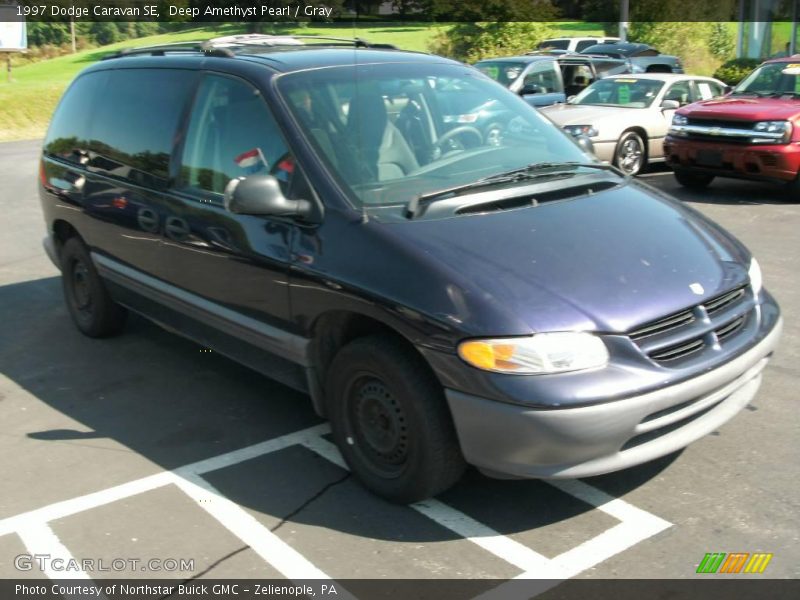 Deep Amethyst Pearl / Gray 1997 Dodge Caravan SE