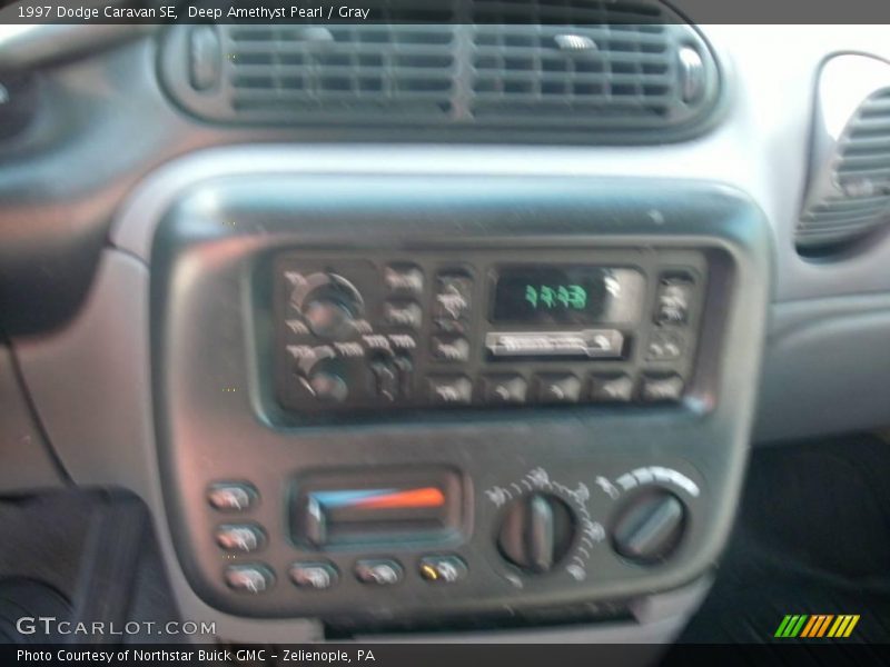 Deep Amethyst Pearl / Gray 1997 Dodge Caravan SE