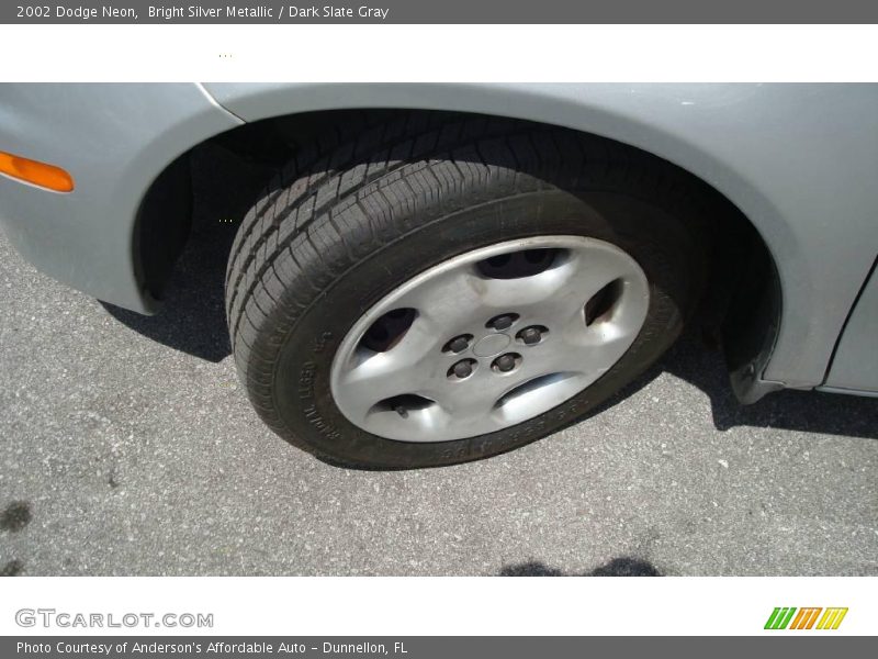Bright Silver Metallic / Dark Slate Gray 2002 Dodge Neon