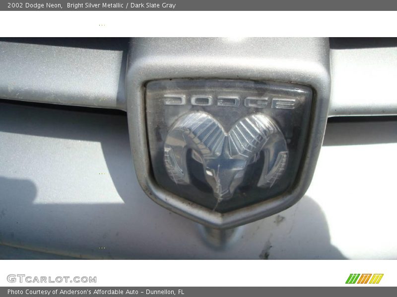 Bright Silver Metallic / Dark Slate Gray 2002 Dodge Neon