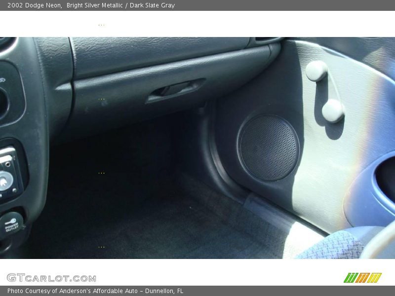 Bright Silver Metallic / Dark Slate Gray 2002 Dodge Neon
