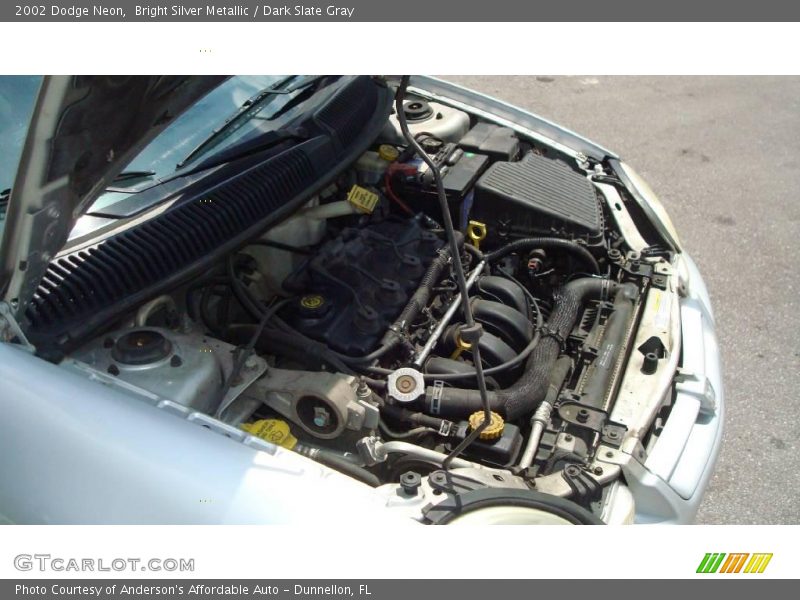 Bright Silver Metallic / Dark Slate Gray 2002 Dodge Neon