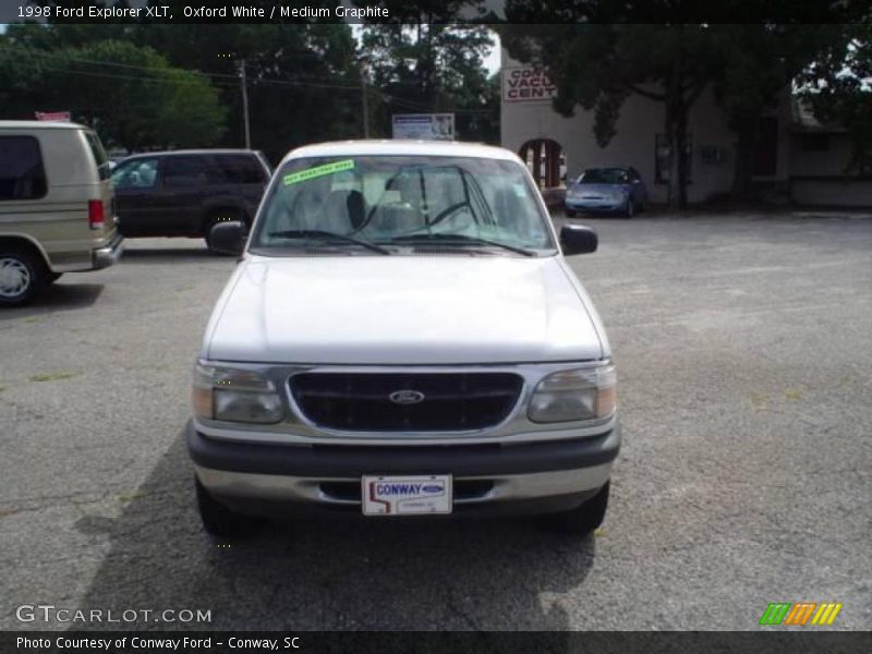 Oxford White / Medium Graphite 1998 Ford Explorer XLT