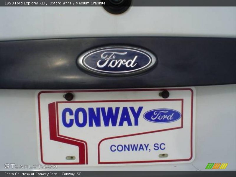 Oxford White / Medium Graphite 1998 Ford Explorer XLT