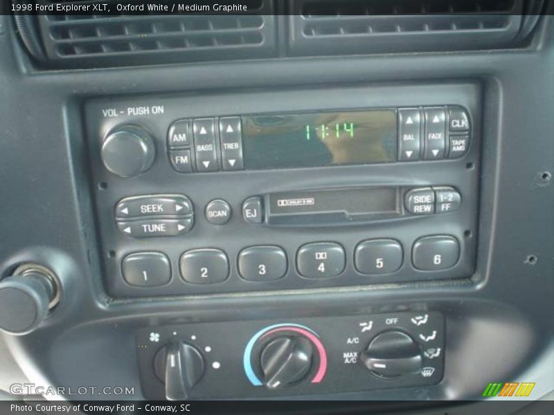 Oxford White / Medium Graphite 1998 Ford Explorer XLT