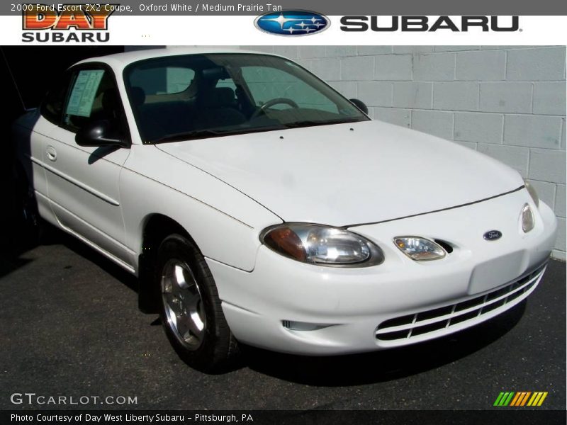 Oxford White / Medium Prairie Tan 2000 Ford Escort ZX2 Coupe