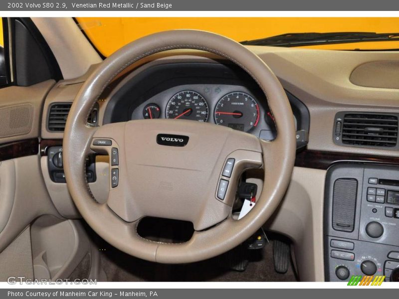 Venetian Red Metallic / Sand Beige 2002 Volvo S80 2.9