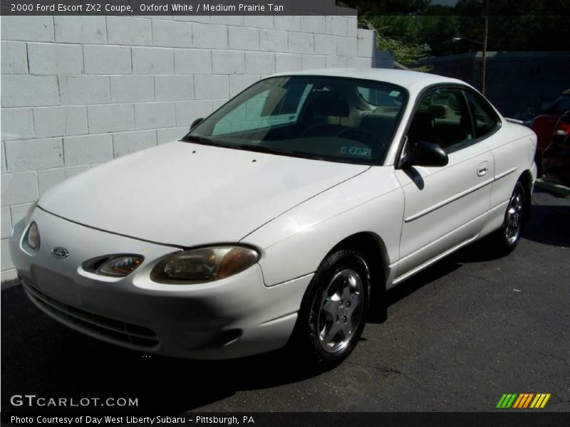 Oxford White / Medium Prairie Tan 2000 Ford Escort ZX2 Coupe