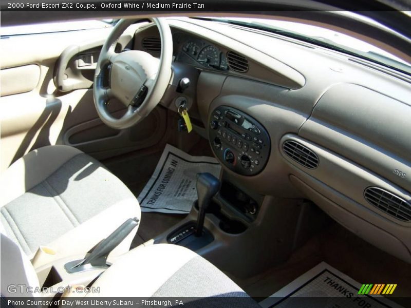 Oxford White / Medium Prairie Tan 2000 Ford Escort ZX2 Coupe