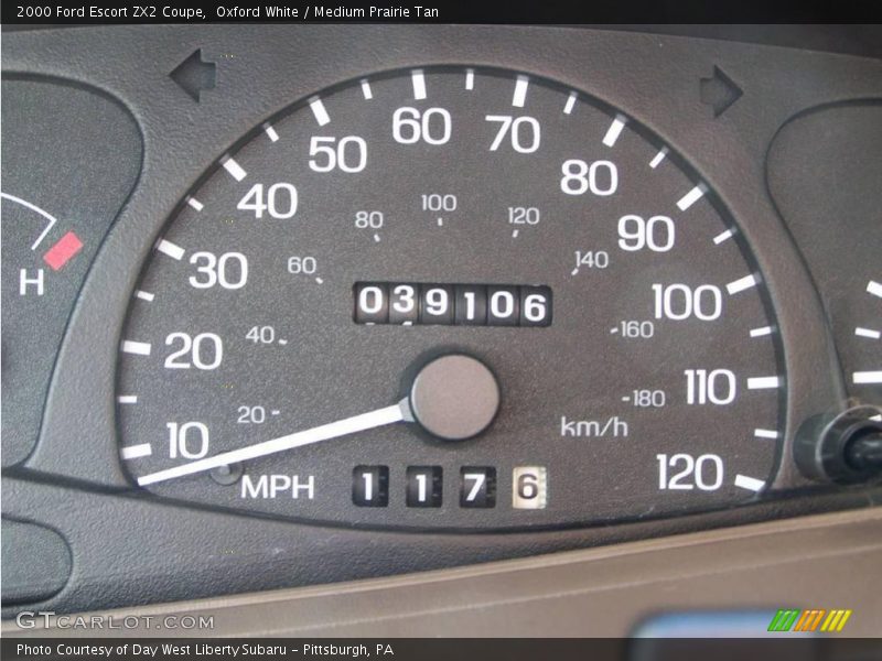 Oxford White / Medium Prairie Tan 2000 Ford Escort ZX2 Coupe