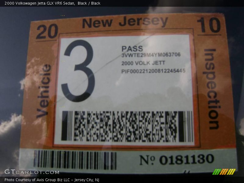 Black / Black 2000 Volkswagen Jetta GLX VR6 Sedan