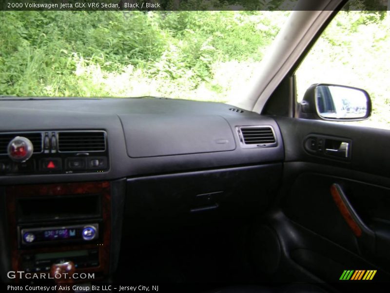 Black / Black 2000 Volkswagen Jetta GLX VR6 Sedan