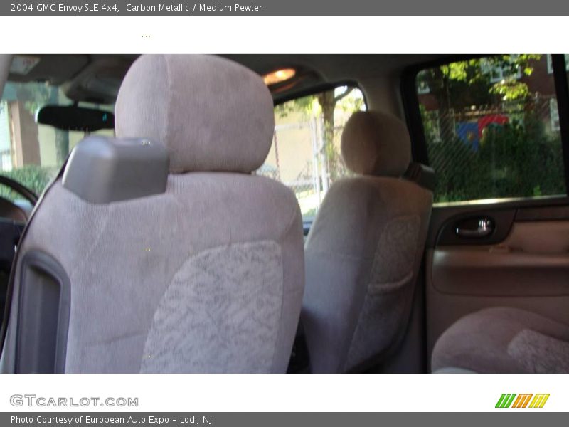 Carbon Metallic / Medium Pewter 2004 GMC Envoy SLE 4x4
