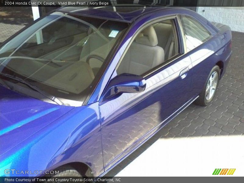 Vivid Blue Pearl / Ivory Beige 2004 Honda Civic EX Coupe