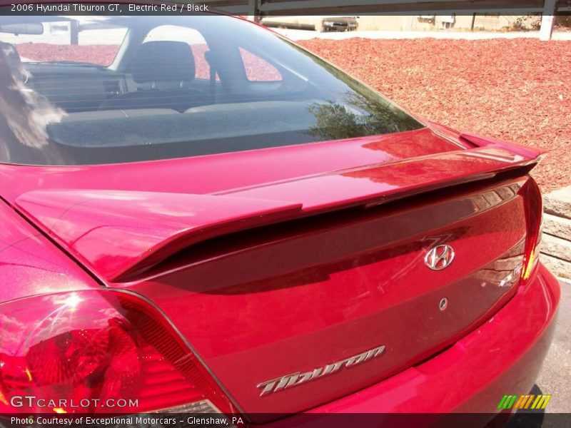 Electric Red / Black 2006 Hyundai Tiburon GT