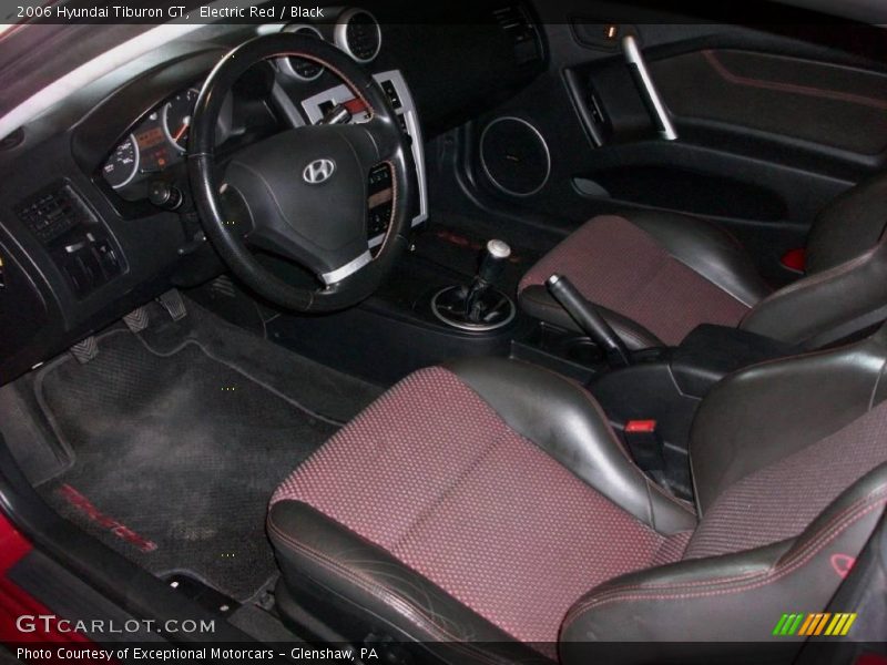 Electric Red / Black 2006 Hyundai Tiburon GT