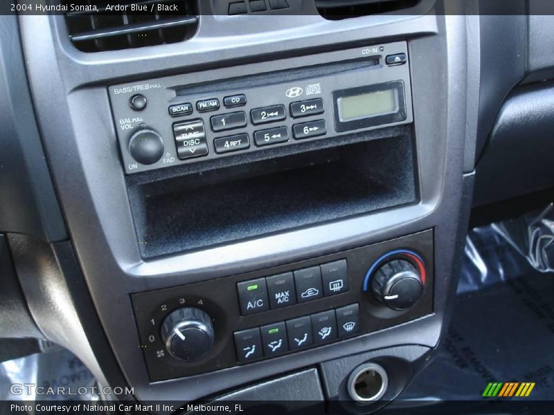 Ardor Blue / Black 2004 Hyundai Sonata