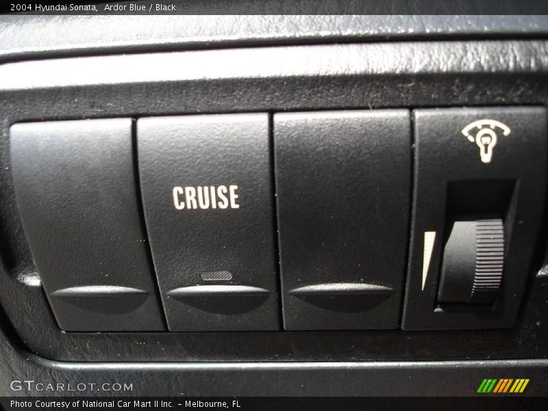 Ardor Blue / Black 2004 Hyundai Sonata