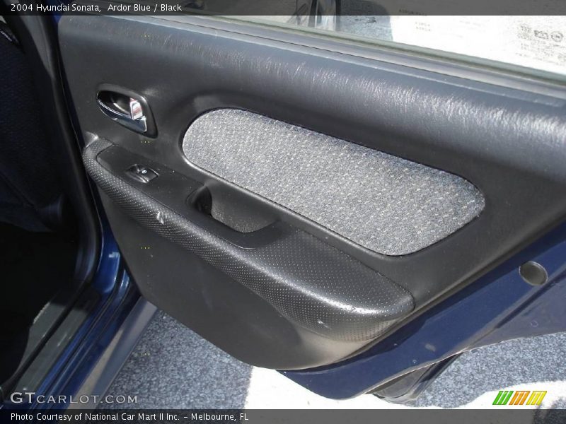 Ardor Blue / Black 2004 Hyundai Sonata