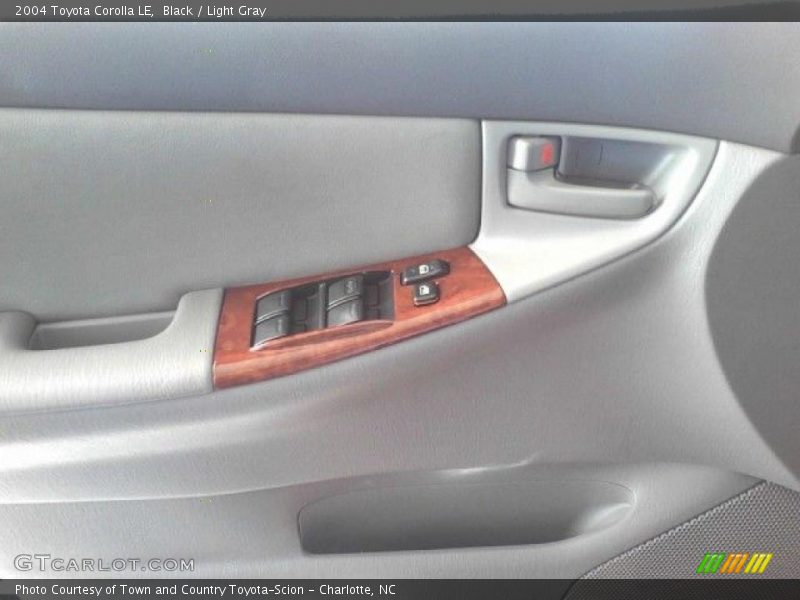 Black / Light Gray 2004 Toyota Corolla LE
