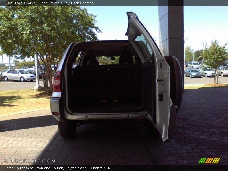 Titanium Metallic / Dark Charcoal 2005 Toyota RAV4