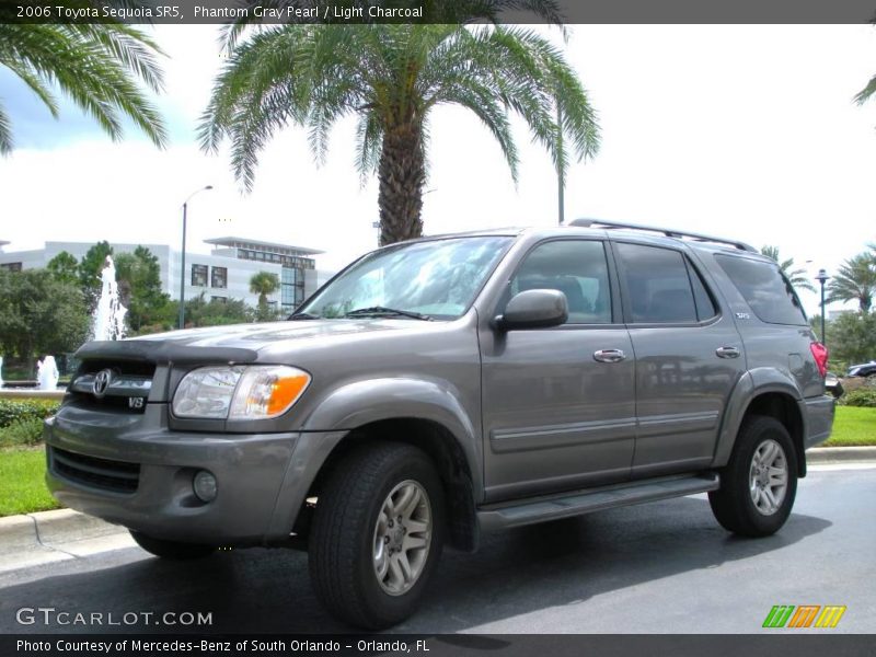 Phantom Gray Pearl / Light Charcoal 2006 Toyota Sequoia SR5