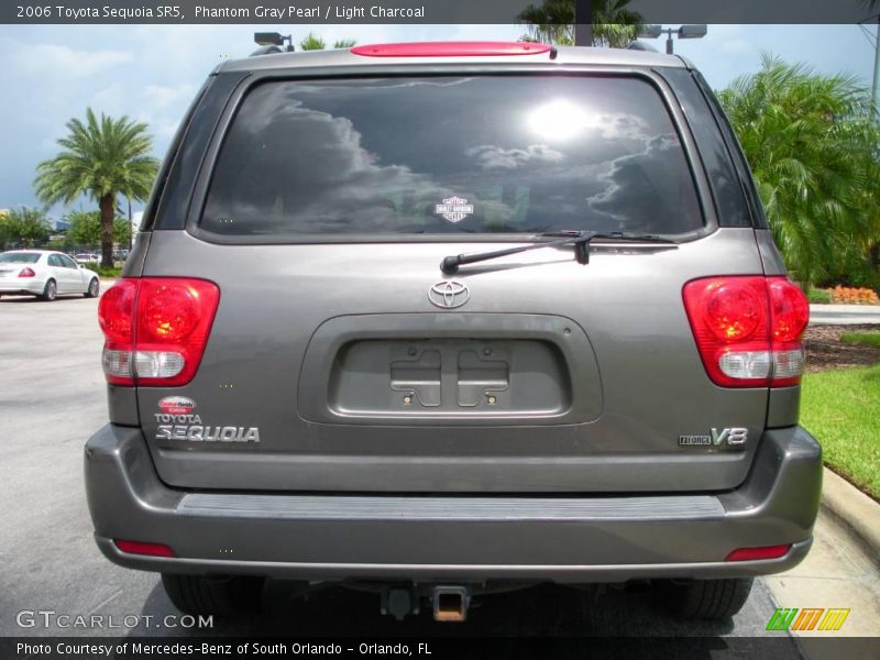 Phantom Gray Pearl / Light Charcoal 2006 Toyota Sequoia SR5