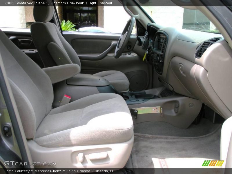 Phantom Gray Pearl / Light Charcoal 2006 Toyota Sequoia SR5