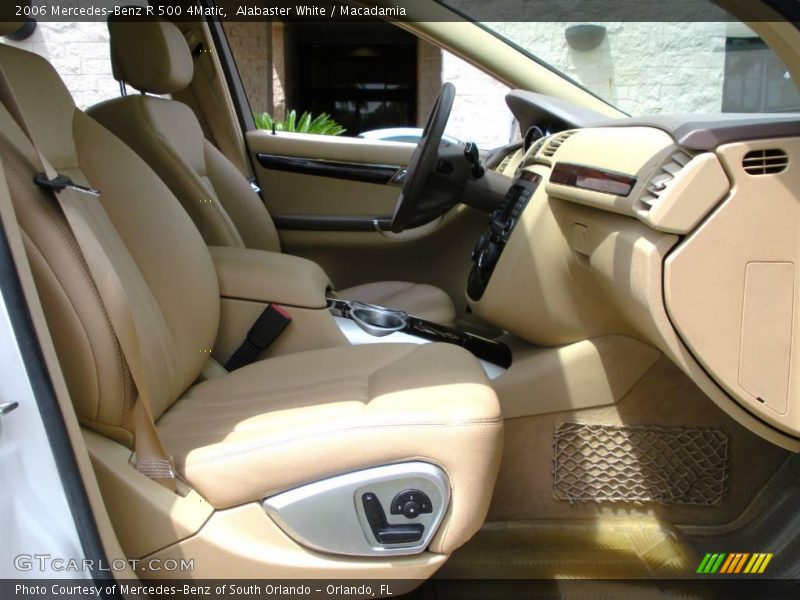 Alabaster White / Macadamia 2006 Mercedes-Benz R 500 4Matic