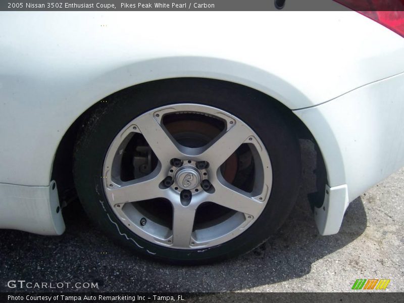 Pikes Peak White Pearl / Carbon 2005 Nissan 350Z Enthusiast Coupe