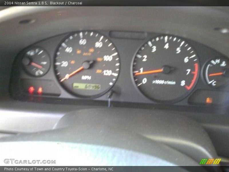 Blackout / Charcoal 2004 Nissan Sentra 1.8 S