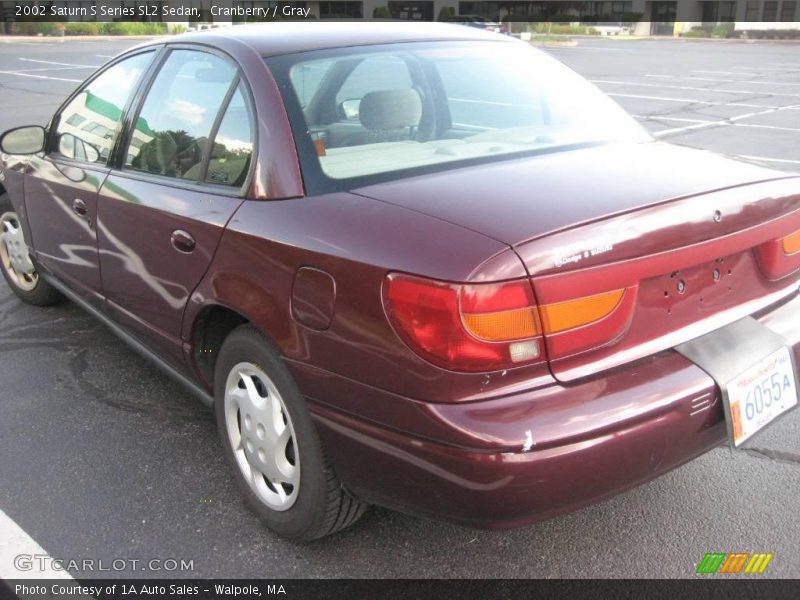 Cranberry / Gray 2002 Saturn S Series SL2 Sedan