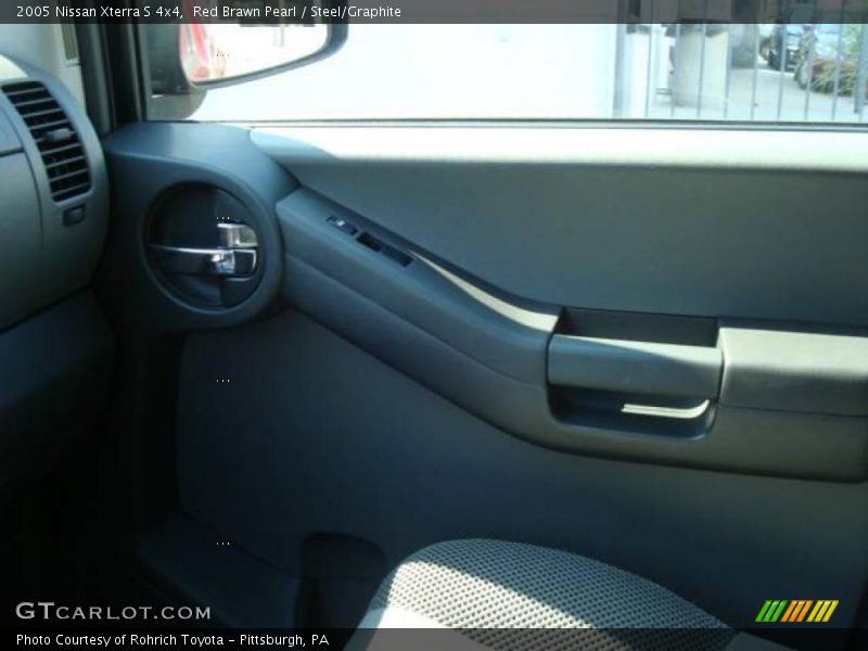 Red Brawn Pearl / Steel/Graphite 2005 Nissan Xterra S 4x4
