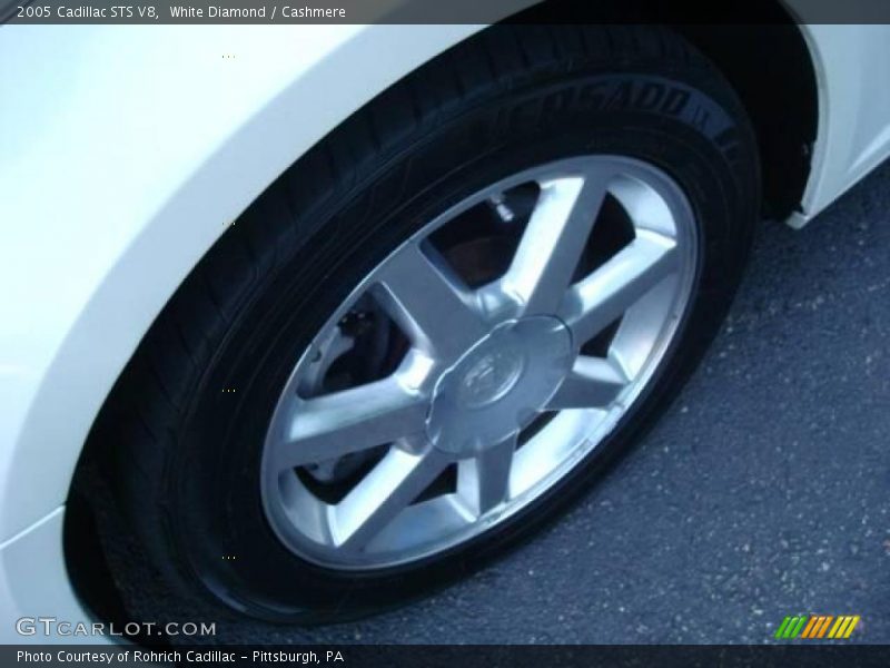 White Diamond / Cashmere 2005 Cadillac STS V8