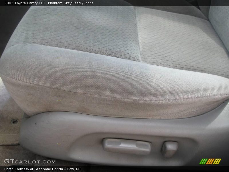 Phantom Gray Pearl / Stone 2002 Toyota Camry XLE