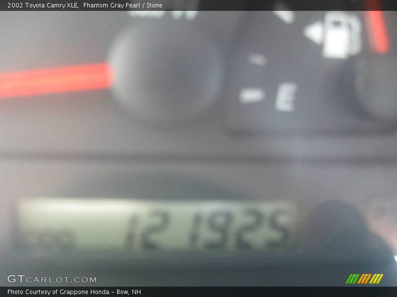 Phantom Gray Pearl / Stone 2002 Toyota Camry XLE