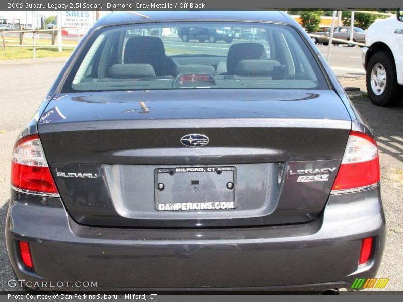 Diamond Gray Metallic / Off Black 2009 Subaru Legacy 2.5i Sedan